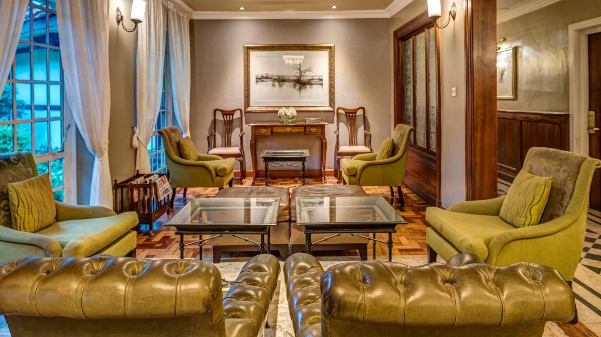 Southern Sun Mayfair Nairobi Exterior foto