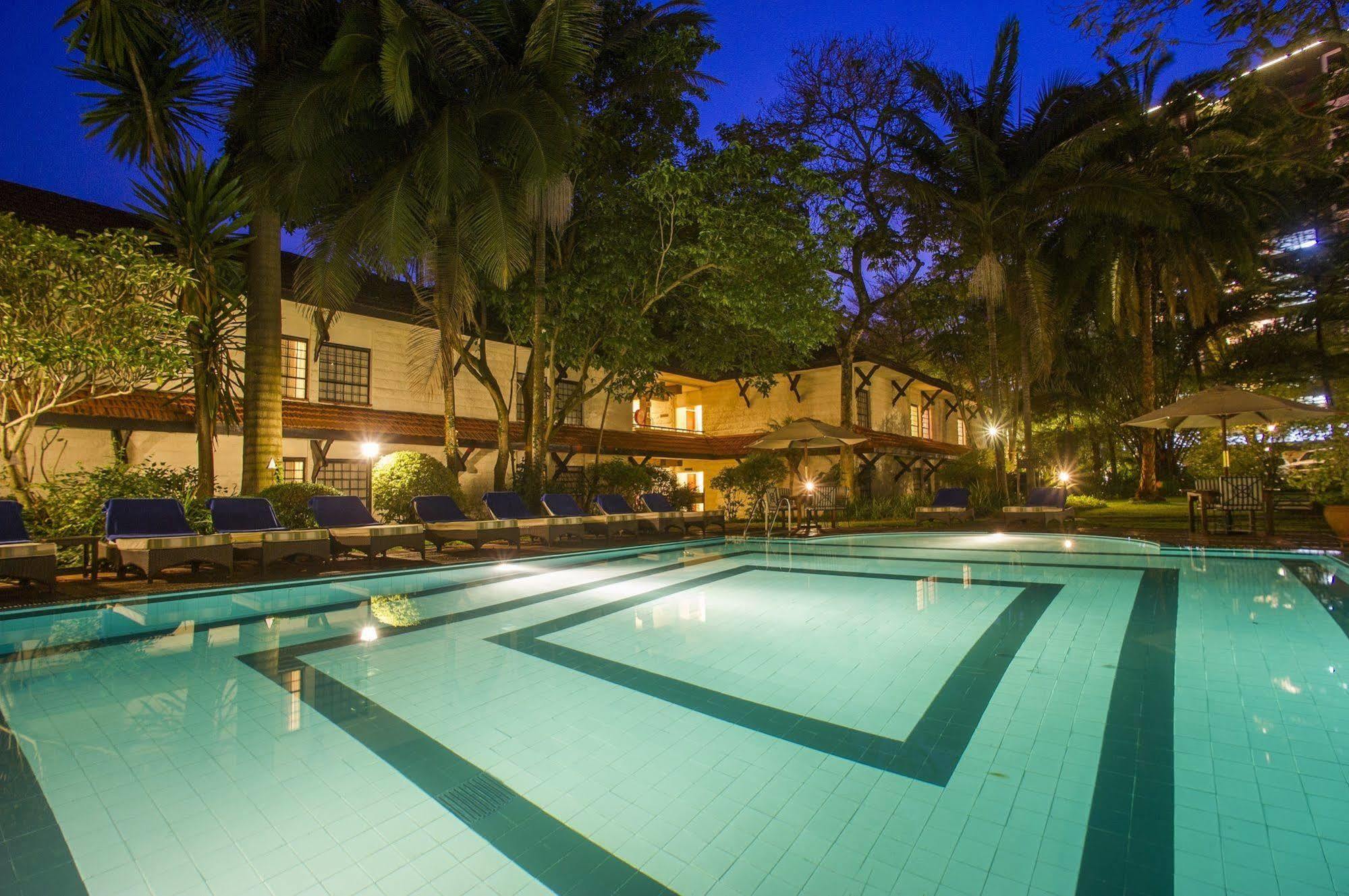 Southern Sun Mayfair Nairobi Exterior foto