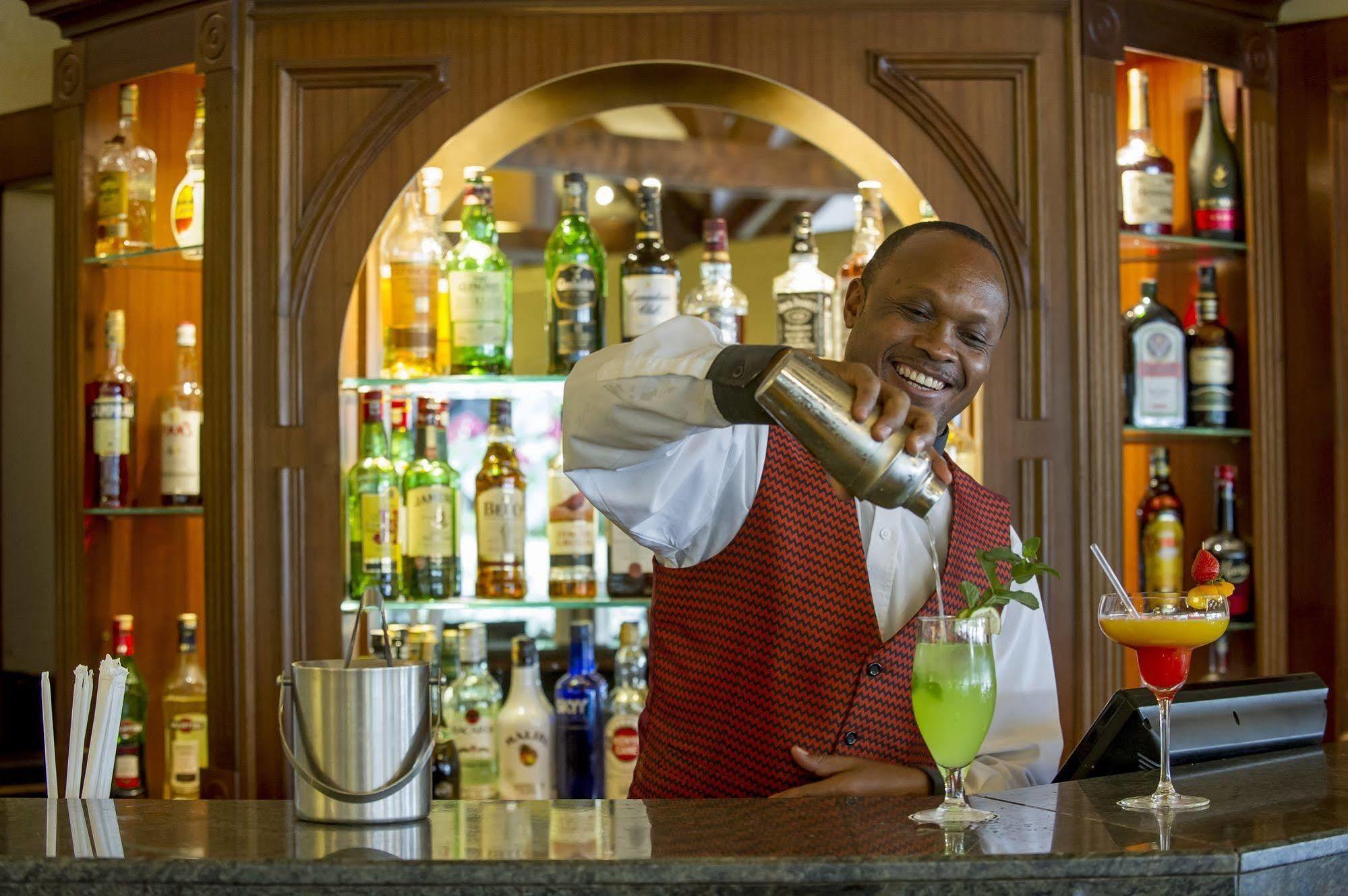 Southern Sun Mayfair Nairobi Exterior foto